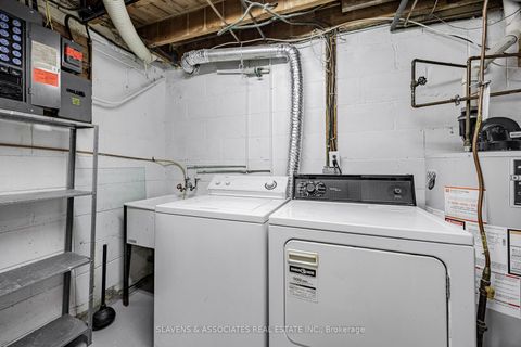 Photo 27 at 4 Burdock Lane, Don Mills, Toronto