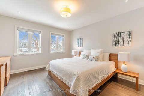 Photo 10 at 97B Craiglee Drive, Cliffside, Toronto