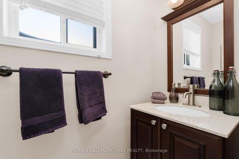 Photo 14 at 29 Benson Drive, Sandy Hollow, Barrie