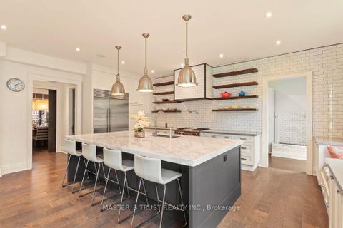 Photo 8 at 28 Forest Ridge Drive, Forest Hill North, Toronto