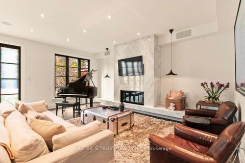 Photo 13 at 28 Forest Ridge Drive, Forest Hill North, Toronto