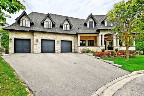 Photo 2 at 197 Sherwood Place, Central Newmarket, Newmarket