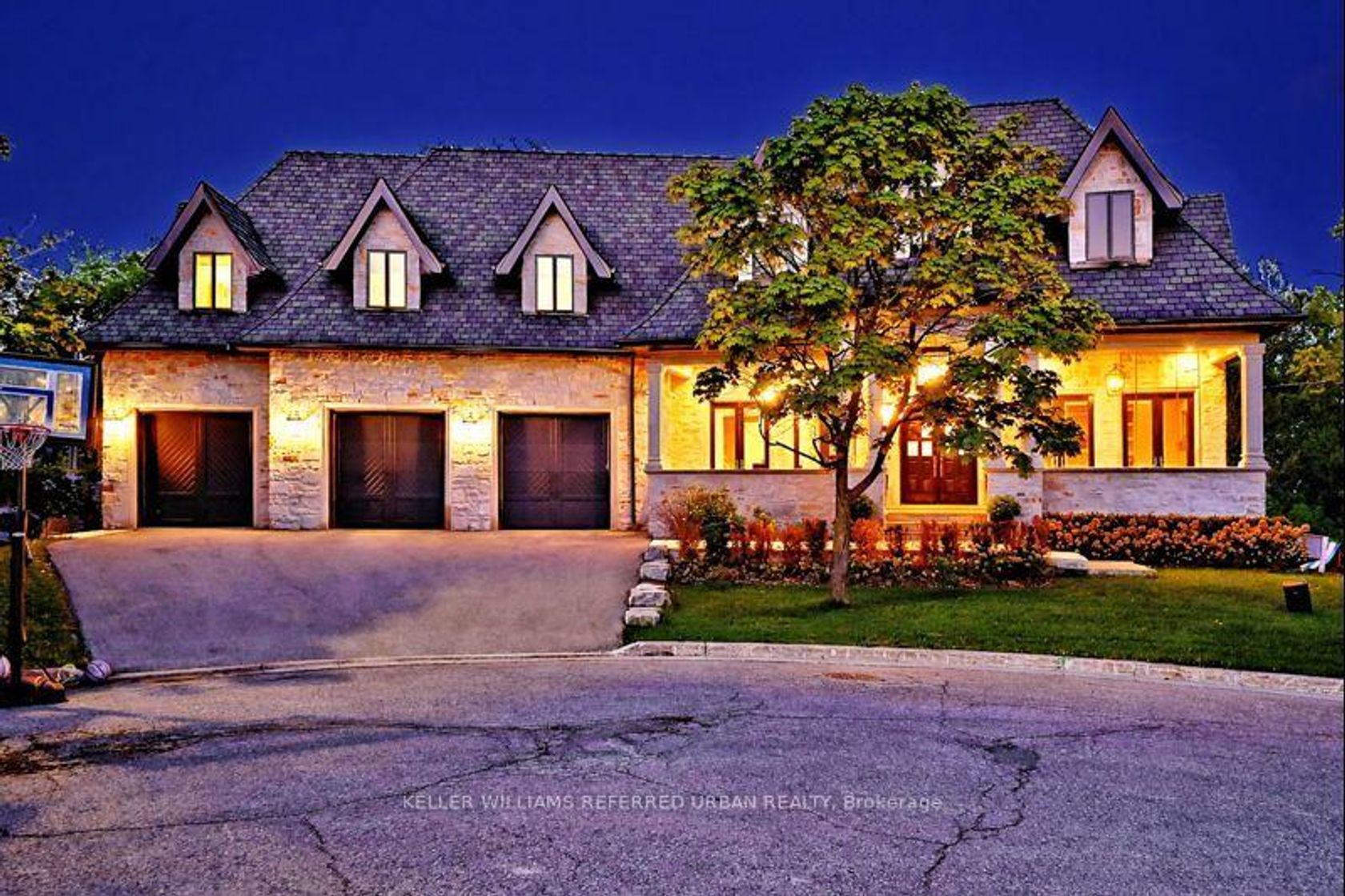 197 Sherwood Place, Central Newmarket, Newmarket photo 4