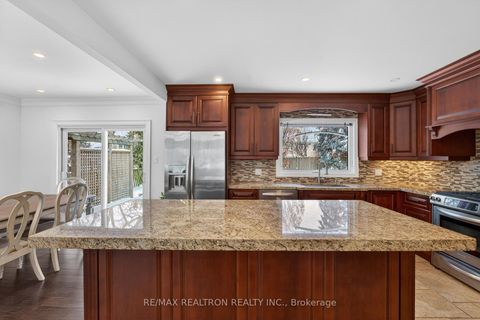 Photo 12 at 10 Idleswift Drive, Uplands, Vaughan