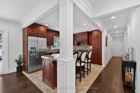 Photo 14 at 10 Idleswift Drive, Uplands, Vaughan