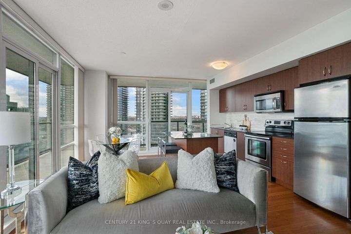 Photo 7 at 2904 - 2240 Lake Shore Boulevard W, Mimico, Toronto