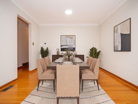 Photo 7 at 61 Rockbank Crescent, Pelmo Park W5, Toronto