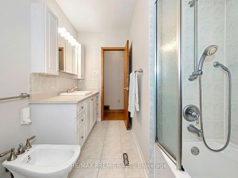 Photo 21 at 61 Rockbank Crescent, Pelmo Park W5, Toronto