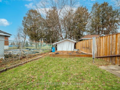 Photo 35 at 61 Rockbank Crescent, Pelmo Park W5, Toronto