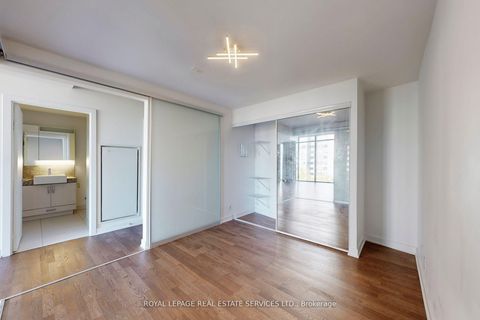 Photo 17 at 803 - 15 Beverley Street, Chinatown, Toronto