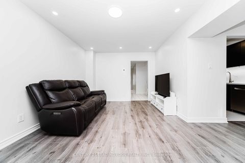 Photo 2 at 52 - 55 Brimwood Boulevard, Agincourt North, Toronto