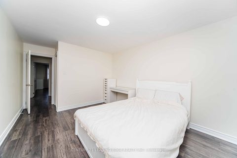 Photo 13 at 52 - 55 Brimwood Boulevard, Agincourt North, Toronto