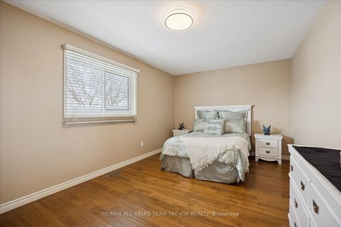 Photo 31 at 22 Chartwell Crescent, Keswick North, Georgina