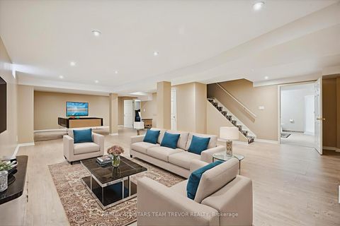 Photo 34 at 22 Chartwell Crescent, Keswick North, Georgina