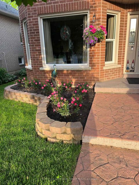 Photo 45 at 22 Chartwell Crescent, Keswick North, Georgina