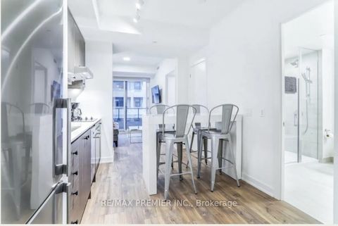 Photo 5 at 406 - 9 Tecumseth Street, Niagara, Toronto