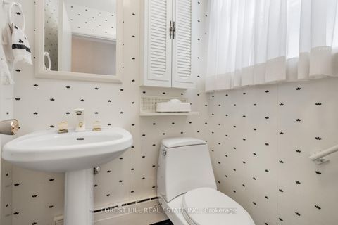 Photo 22 at 5 Bachelor Place, Windfields, Toronto