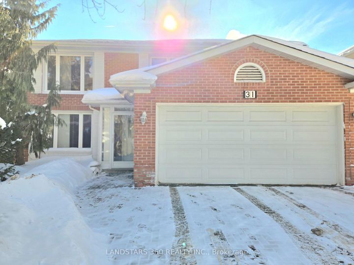 Photo 1 at 31 Whitehorn Crescent, Don Valley Village, Toronto