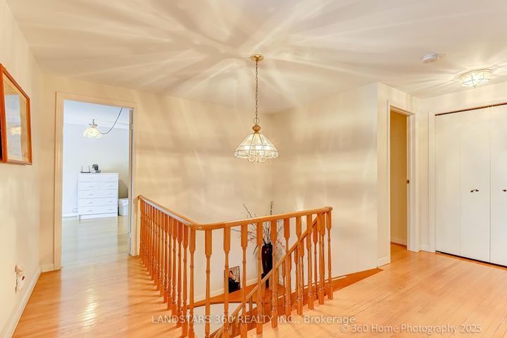 Photo 20 at 31 Whitehorn Crescent, Don Valley Village, Toronto