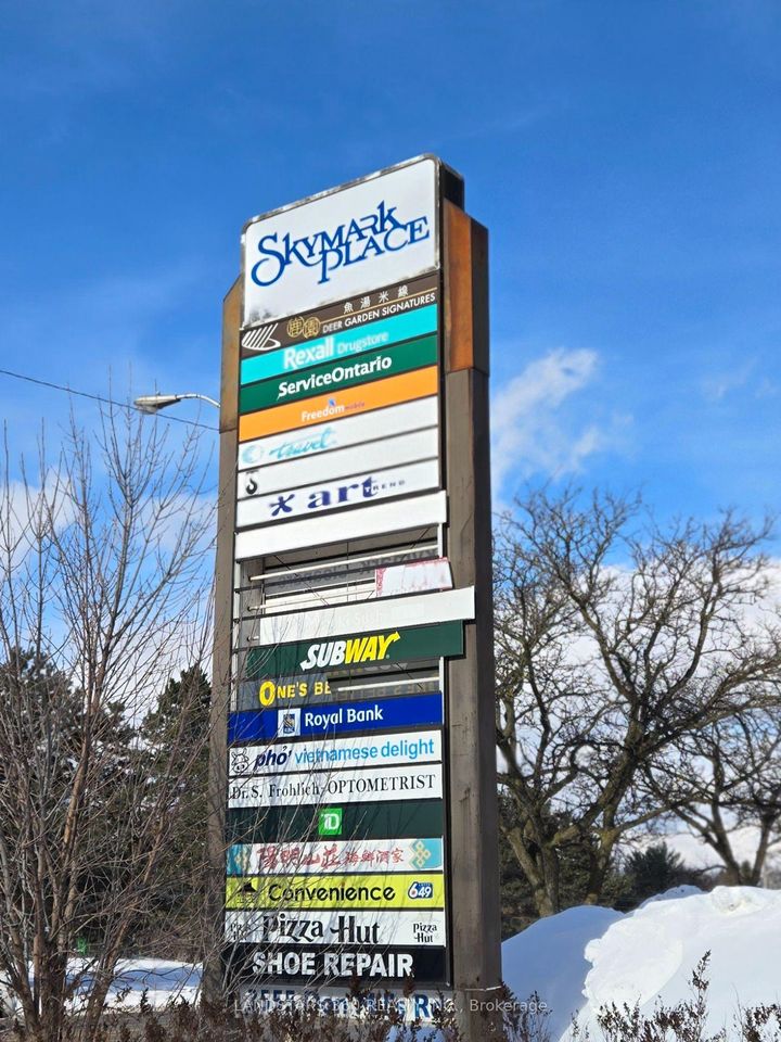 Photo 26 at 31 Whitehorn Crescent, Don Valley Village, Toronto