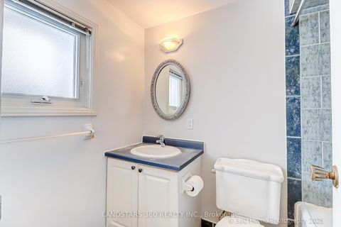 Photo 14 at 31 Whitehorn Crescent, Don Valley Village, Toronto