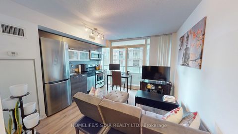 Photo 1 at 726 - 36 LISGAR Street, Little Portugal, Toronto