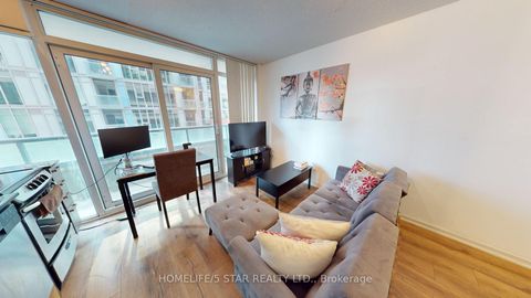 Photo 3 at 726 - 36 LISGAR Street, Little Portugal, Toronto
