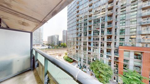 Photo 4 at 726 - 36 LISGAR Street, Little Portugal, Toronto