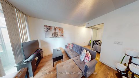 Photo 6 at 726 - 36 LISGAR Street, Little Portugal, Toronto