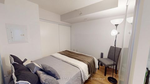 Photo 8 at 726 - 36 LISGAR Street, Little Portugal, Toronto