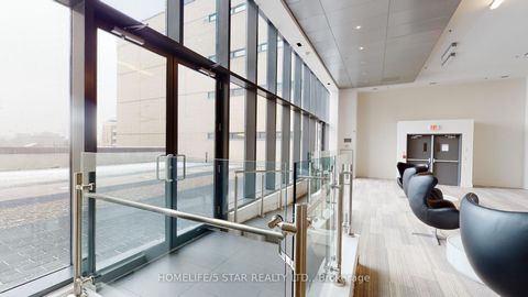 Photo 14 at 726 - 36 LISGAR Street, Little Portugal, Toronto