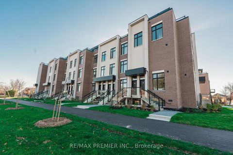 Photo 3 at 116 - 9560 Islington Avenue, Sonoma Heights, Vaughan