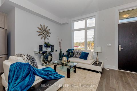 Photo 10 at 116 - 9560 Islington Avenue, Sonoma Heights, Vaughan