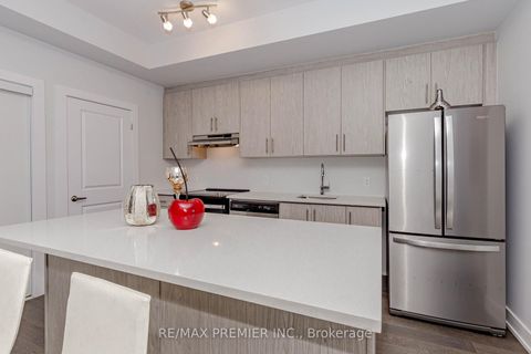 Photo 18 at 116 - 9560 Islington Avenue, Sonoma Heights, Vaughan