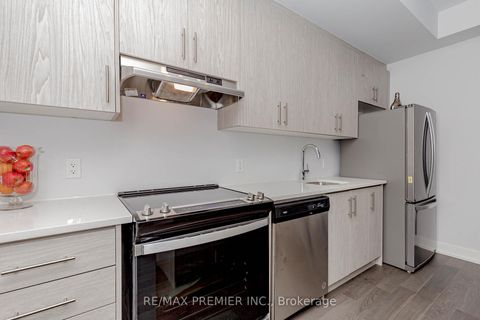 Photo 20 at 116 - 9560 Islington Avenue, Sonoma Heights, Vaughan