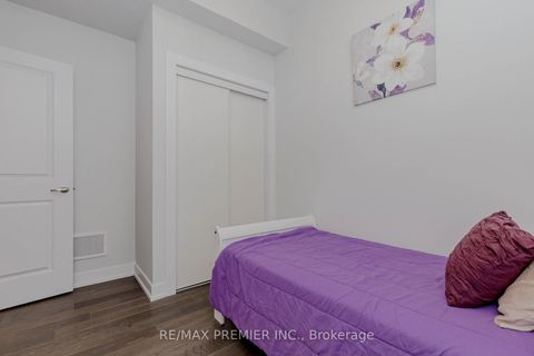 Photo 37 at 116 - 9560 Islington Avenue, Sonoma Heights, Vaughan