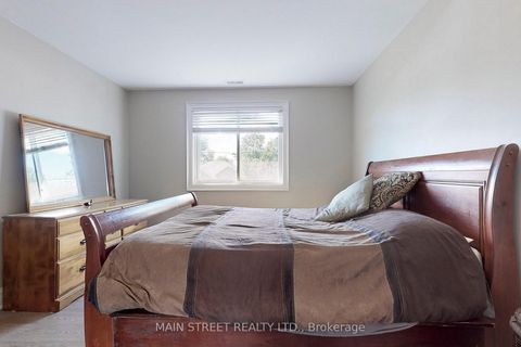 Photo 11 at 350 Miami Drive, Keswick South, Georgina