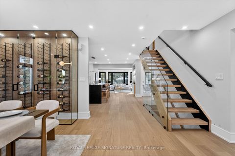 Photo 8 at 137 Cheltenham Avenue, York Mills, Toronto