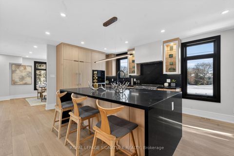 Photo 13 at 137 Cheltenham Avenue, York Mills, Toronto