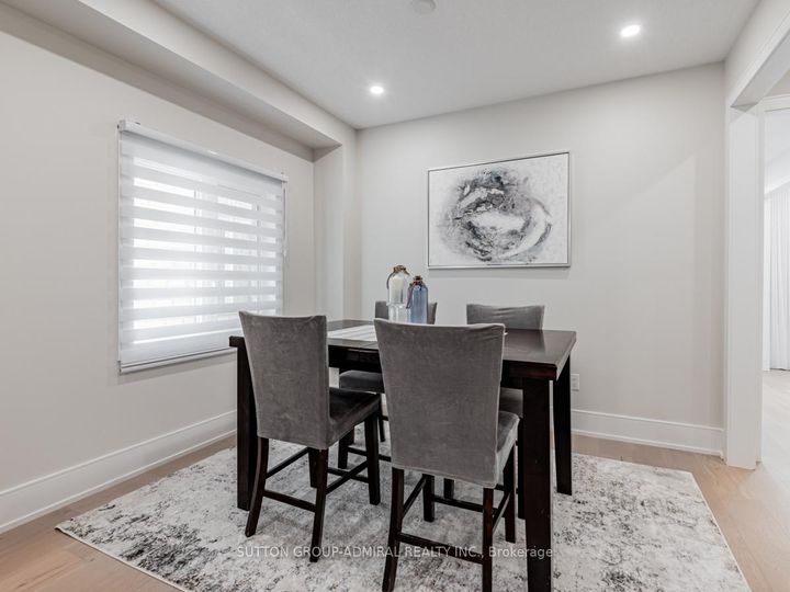 Photo 5 at 109 Barli Crescent, Patterson, Vaughan