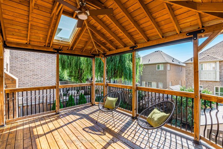 Photo 28 at 109 Barli Crescent, Patterson, Vaughan