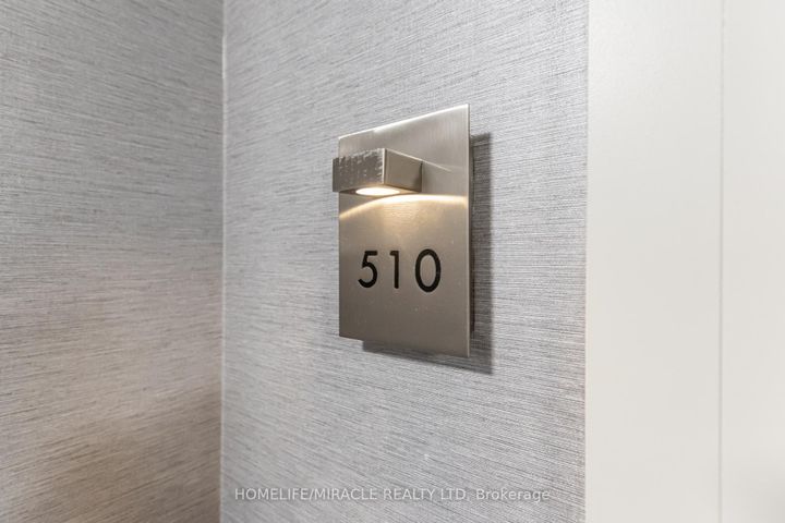 Photo 9 at 510 - 17 Kenaston Gardens, Bayview Village, Toronto