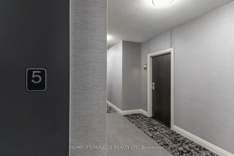 Photo 7 at 510 - 17 Kenaston Gardens, Bayview Village, Toronto