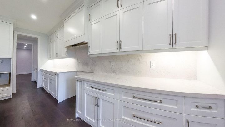 Photo 9 at 1029 Lorne Park Road, Lorne Park, Mississauga