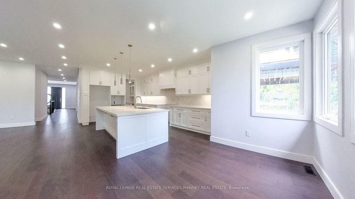 Photo 10 at 1029 Lorne Park Road, Lorne Park, Mississauga