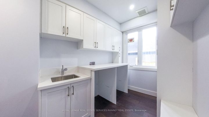 Photo 14 at 1029 Lorne Park Road, Lorne Park, Mississauga