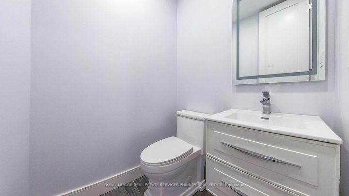 Photo 15 at 1029 Lorne Park Road, Lorne Park, Mississauga