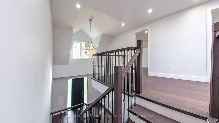 Photo 16 at 1029 Lorne Park Road, Lorne Park, Mississauga