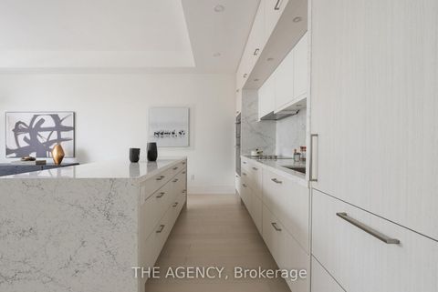 Photo 5 at TH121 - 259 The Kingsway, Humber Valley, Toronto