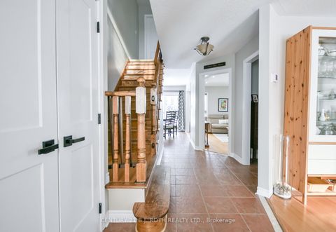 Photo 1 at 47 Maple Crown Terrace, Shore, Barrie